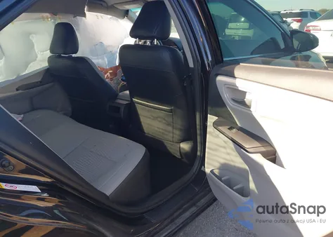 2015 Toyota Camry Se z USA, uszkodzony, nr VIN 4T1BF1FK0FU980395